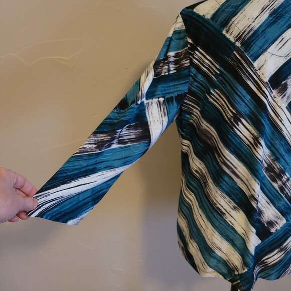 JM Collection, Large, lightweight top - Picture 6 of 11